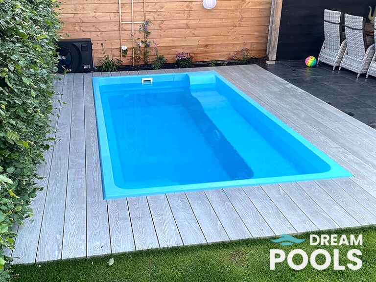 polyester pool, built-in seating areas, small pool designs, DreamPools, family pool, relaxation pool, garden pool, small garden pool, Palermo pool, pool for relaxation, multifunctional pool, polyester pool for small gardens